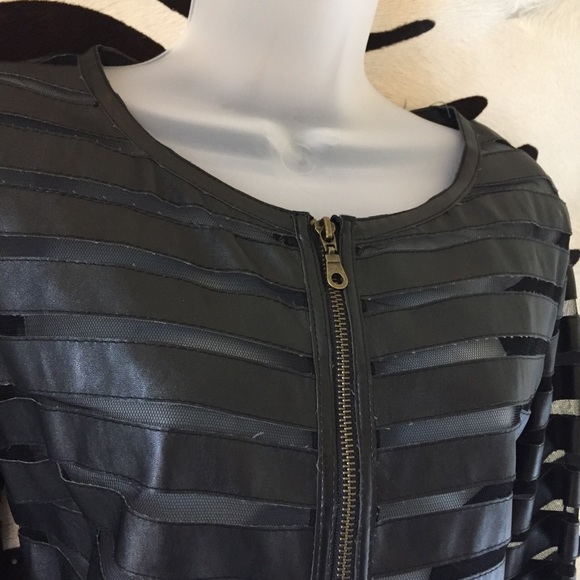 Black jacket - Picture 2 of 3